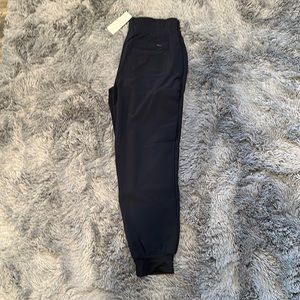 Chicos Zenergy woven jogger, pant, classic navy